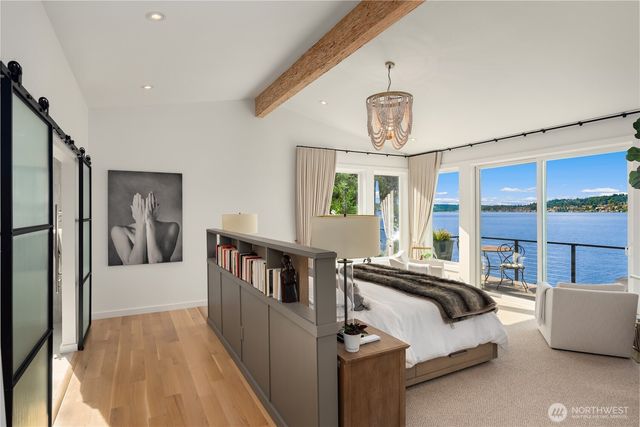 8097 W Mercer Way, Mercer Island, WA 98040