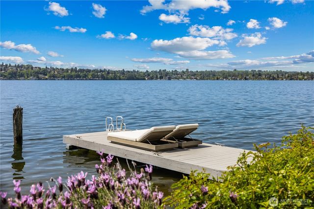 8097 W Mercer Way, Mercer Island, WA 98040