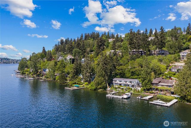 8097 W Mercer Way, Mercer Island, WA 98040