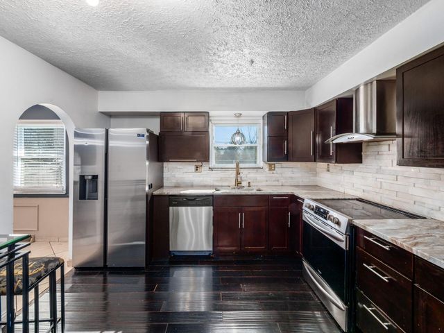 6348 Birkewood Street, Columbus, OH 43229