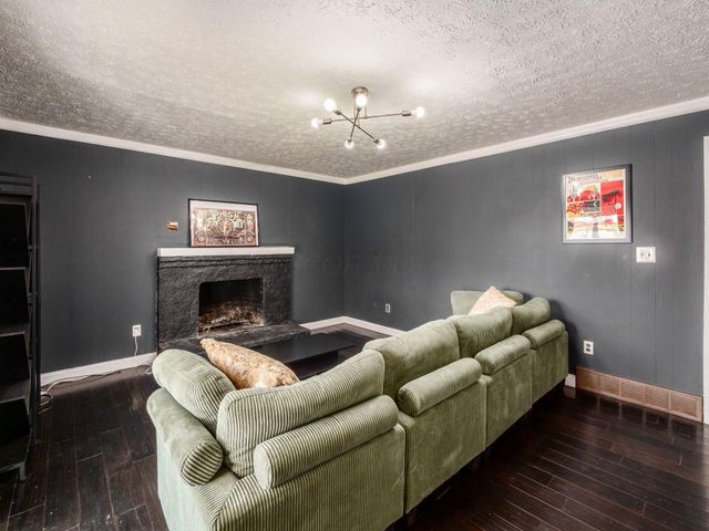 6348 Birkewood Street, Columbus, OH 43229