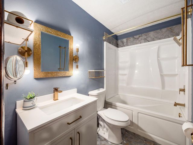 6348 Birkewood Street, Columbus, OH 43229