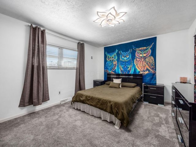 6348 Birkewood Street, Columbus, OH 43229