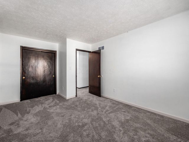 6348 Birkewood Street, Columbus, OH 43229