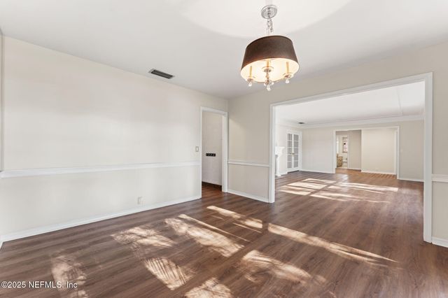 4236 BUCK POINT Road, Jacksonville, FL 32210