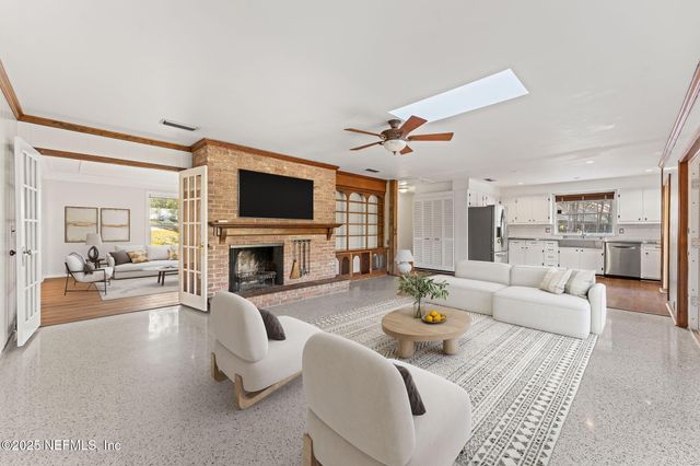 4236 BUCK POINT Road, Jacksonville, FL 32210