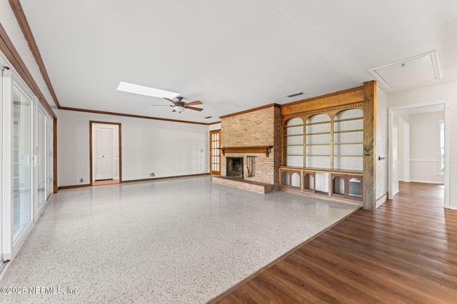 4236 BUCK POINT Road, Jacksonville, FL 32210