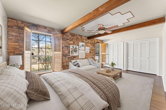 4236 BUCK POINT Road, Jacksonville, FL 32210