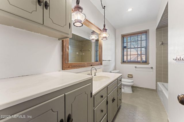 4236 BUCK POINT Road, Jacksonville, FL 32210