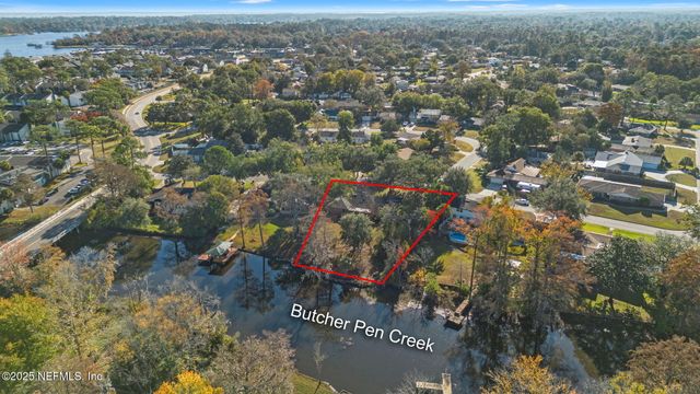 4236 BUCK POINT Road, Jacksonville, FL 32210