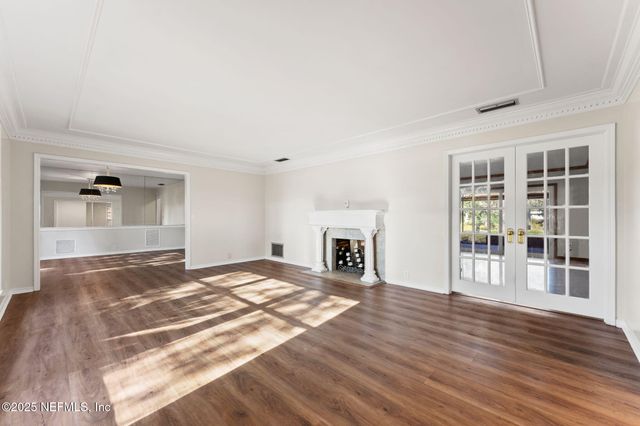 4236 BUCK POINT Road, Jacksonville, FL 32210