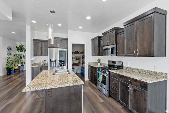 1758 E YANT FLAT DR, St. George, UT 84790