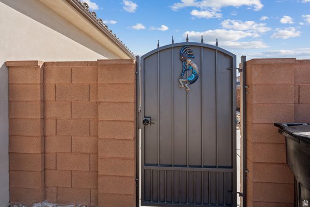 1758 E YANT FLAT DR, St. George, UT 84790