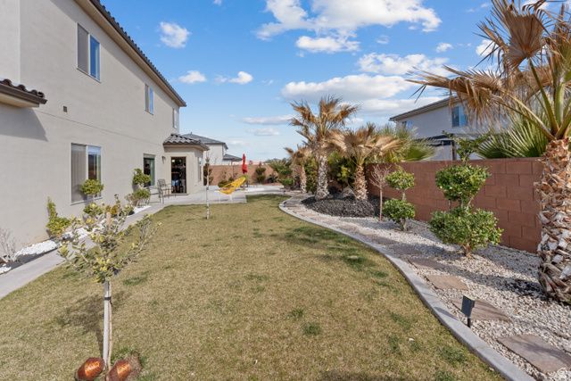 1758 E YANT FLAT DR, St. George, UT 84790