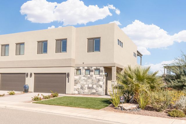 3229 S YANSA TRL, Hurricane, UT 84737