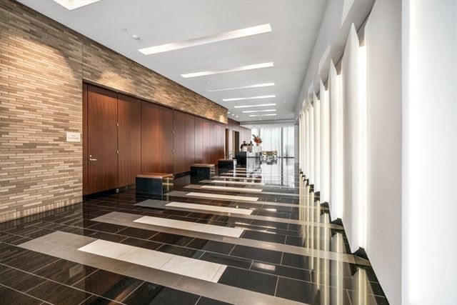 580 Washington St 1501, Boston, MA 02111