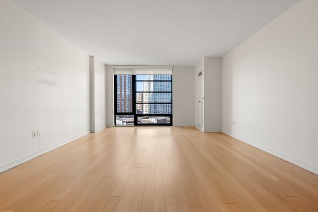 580 Washington St 1501, Boston, MA 02111