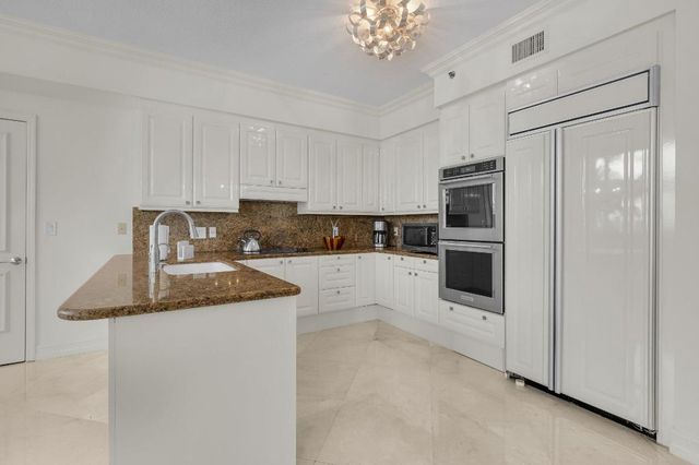 3700 S Ocean Boulevard 309, Highland Beach, FL 33487