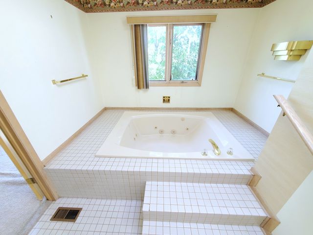 18628 Becker Terrace, Country Club Hills, IL 60478