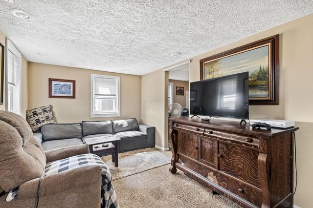 8105 Long Street, Thurston, OH 43157