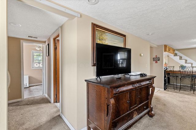 8105 Long Street, Thurston, OH 43157