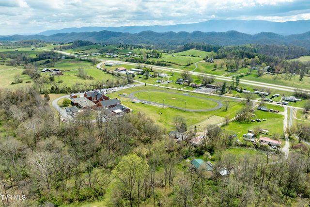 1663 Bristol Caverns Highway, Bristol, TN 37620