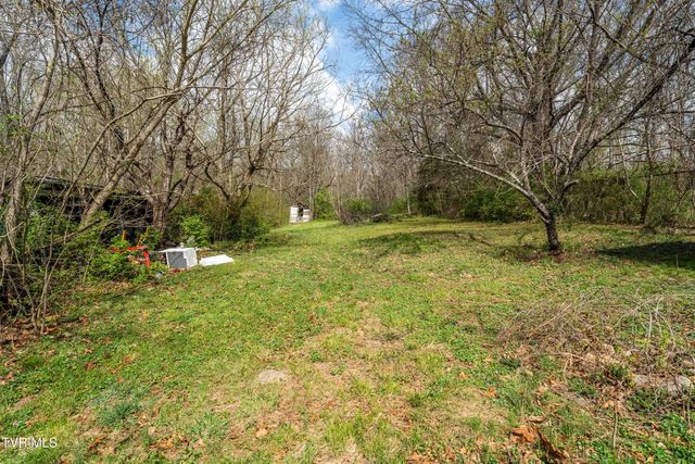 1663 Bristol Caverns Highway, Bristol, TN 37620