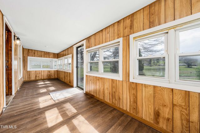 1663 Bristol Caverns Highway, Bristol, TN 37620