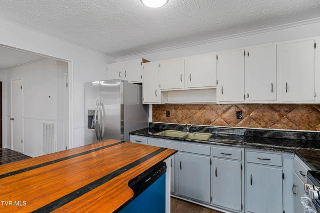 1663 Bristol Caverns Highway, Bristol, TN 37620