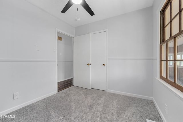 1663 Bristol Caverns Highway, Bristol, TN 37620