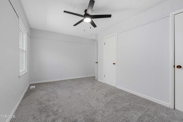 1663 Bristol Caverns Highway, Bristol, TN 37620