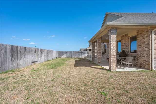7708 Bogie Lane, Navasota, TX 77868