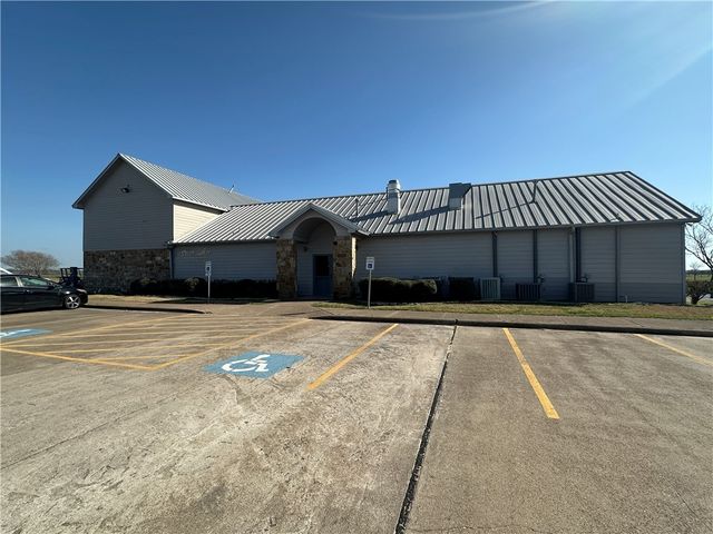 7708 Bogie Lane, Navasota, TX 77868
