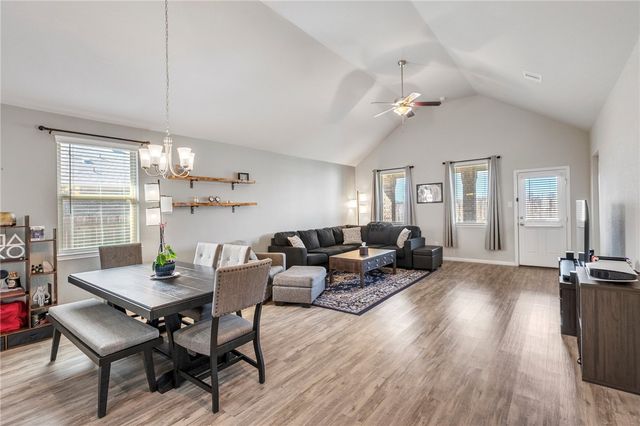 7708 Bogie Lane, Navasota, TX 77868