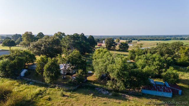 19499 E Whippoorwill Lane, Atoka, OK 74525