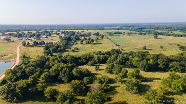 19499 E Whippoorwill Lane, Atoka, OK 74525