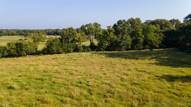 19499 E Whippoorwill Lane, Atoka, OK 74525