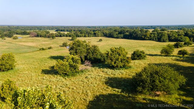 19499 E Whippoorwill Lane, Atoka, OK 74525