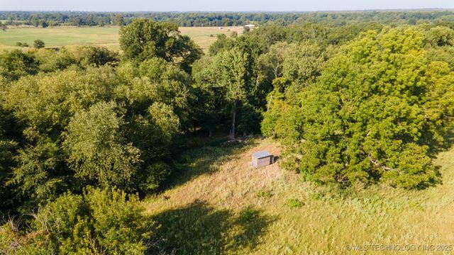 19499 E Whippoorwill Lane, Atoka, OK 74525