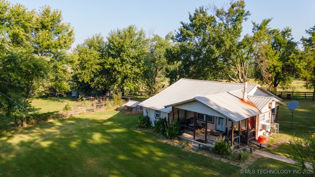 19499 E Whippoorwill Lane, Atoka, OK 74525