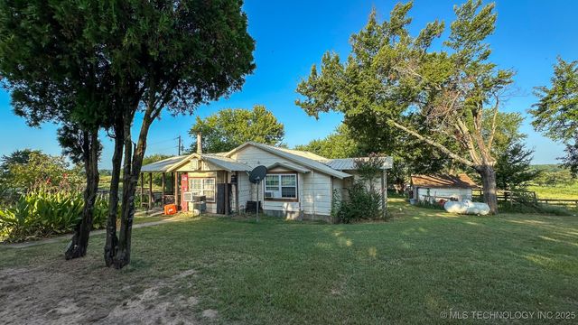 19499 E Whippoorwill Lane, Atoka, OK 74525