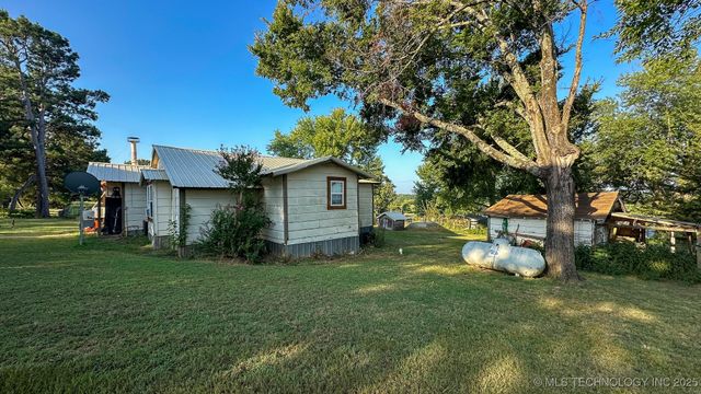 19499 E Whippoorwill Lane, Atoka, OK 74525