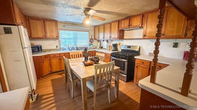 19499 E Whippoorwill Lane, Atoka, OK 74525