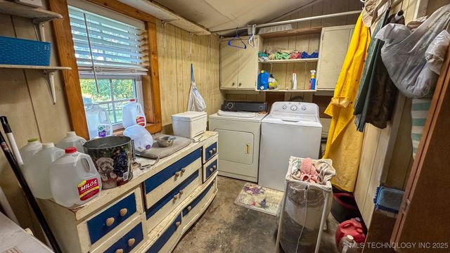 19499 E Whippoorwill Lane, Atoka, OK 74525