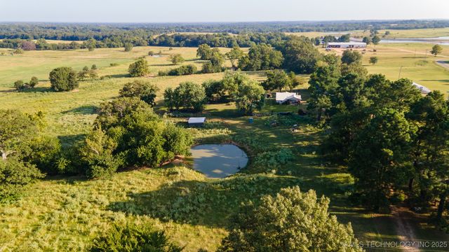 19499 E Whippoorwill Lane, Atoka, OK 74525