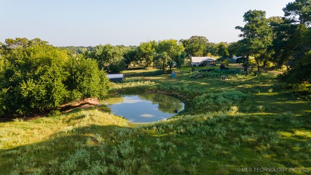 19499 E Whippoorwill Lane, Atoka, OK 74525