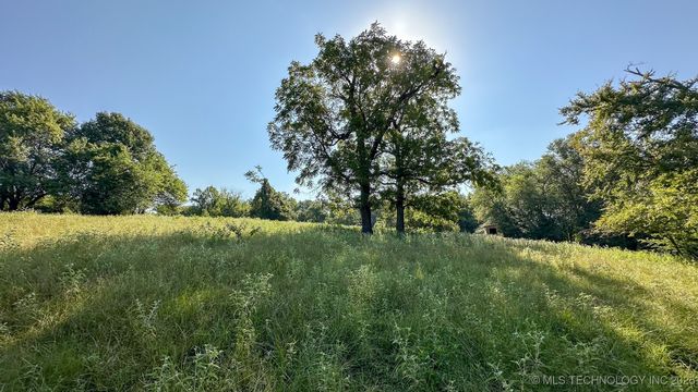 19499 E Whippoorwill Lane, Atoka, OK 74525