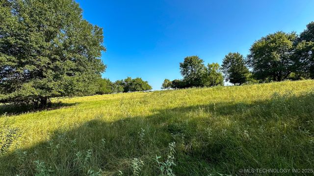 19499 E Whippoorwill Lane, Atoka, OK 74525