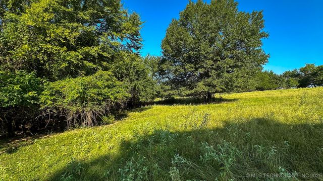 19499 E Whippoorwill Lane, Atoka, OK 74525