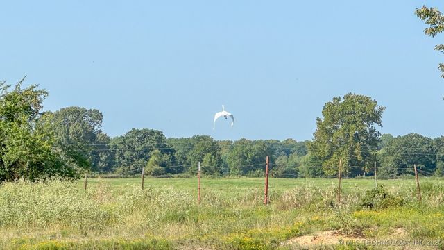 19499 E Whippoorwill Lane, Atoka, OK 74525